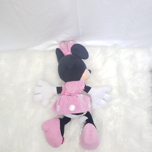 Minie mouse Plushie Disney - Picture 2 of 7